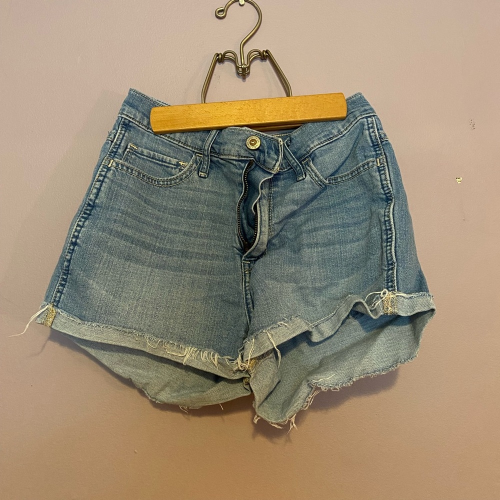 Hollister Women’s Size 3 Denim Shorts